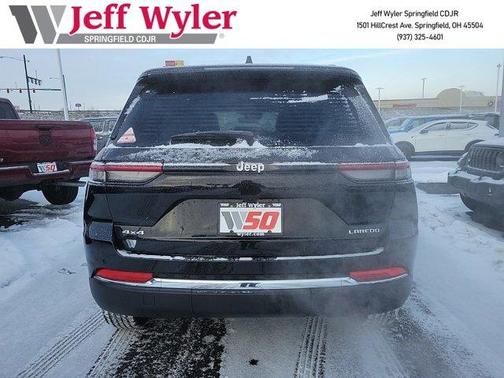 2025 Jeep Grand Cherokee Laredo