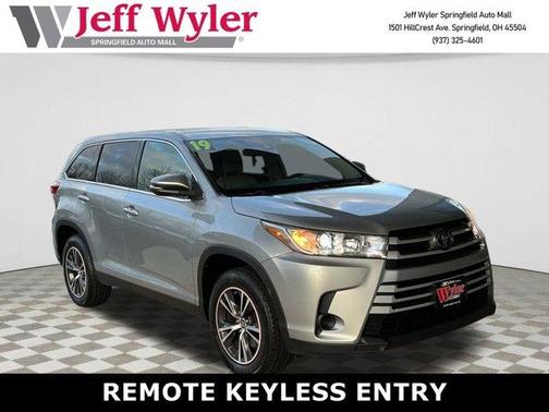 2019 Toyota Highlander LE