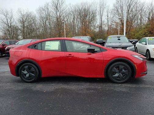 2026 Toyota Prius Plug-In Hybrid SE