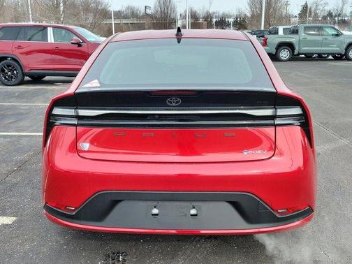 2026 Toyota Prius Plug-In Hybrid SE