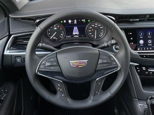 2024 Cadillac XT5 Premium Luxury