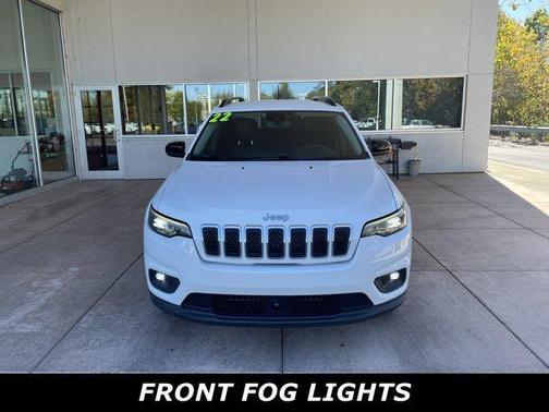 2022 Jeep Cherokee Latitude Lux