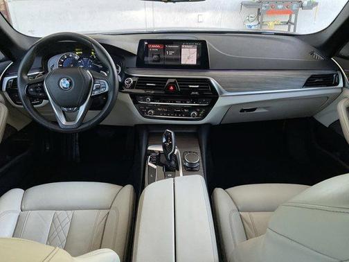 2017 BMW 540 i xDrive