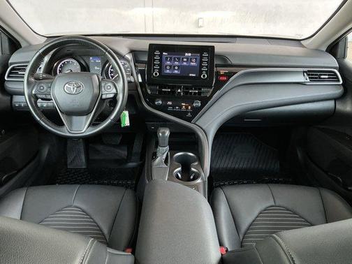 2022 Toyota Camry 