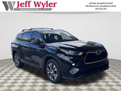 2021 Toyota Highlander Hybrid XLE