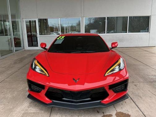 2025 Chevrolet Corvette Stingray w/1LT