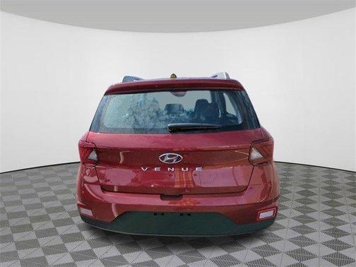 2024 Hyundai VENUE Limited