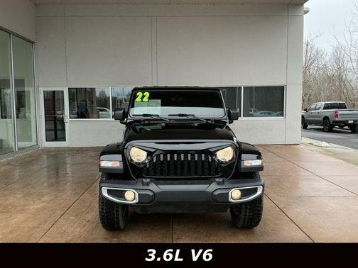 2022 Jeep Gladiator Overland