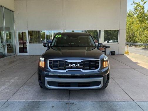 2023 Kia Telluride S