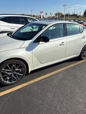 2023 Nissan Altima 2.0 SR