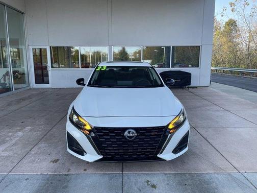 2023 Nissan Altima 2.0 SR