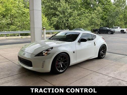 2019 Nissan 370Z NISMO