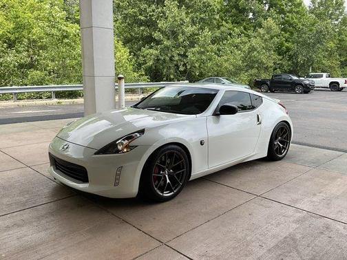 2019 Nissan 370Z NISMO