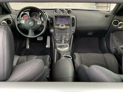2019 Nissan 370Z NISMO