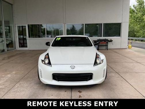 2019 Nissan 370Z NISMO