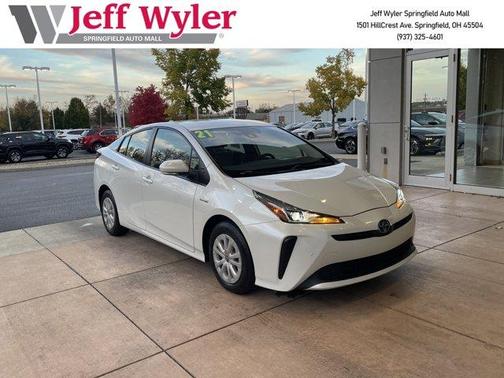 2021 Toyota Prius LE