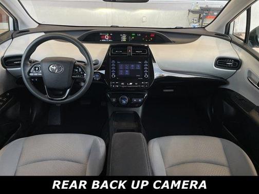 2021 Toyota Prius LE