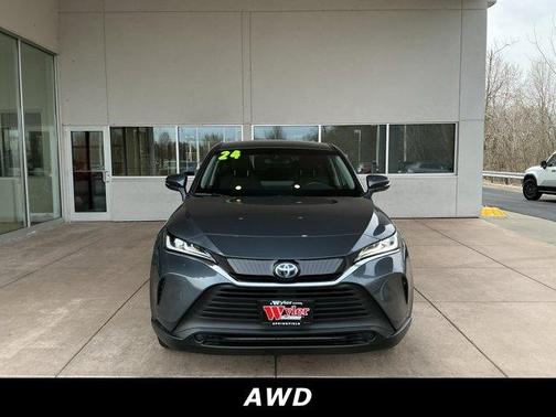 2024 Toyota Venza LE