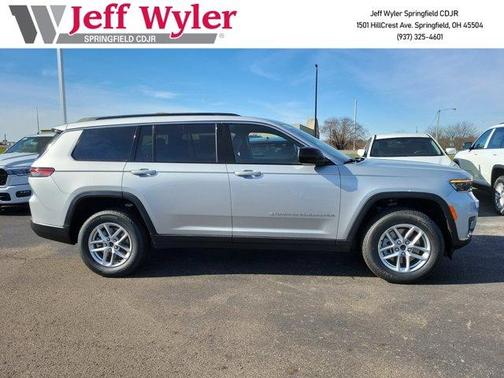 2025 Jeep Grand Cherokee L Laredo