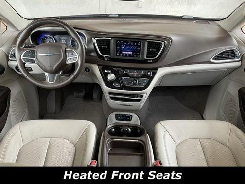 2018 Chrysler Pacifica Touring-L