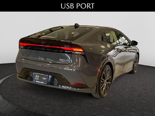 2024 Toyota Prius XLE