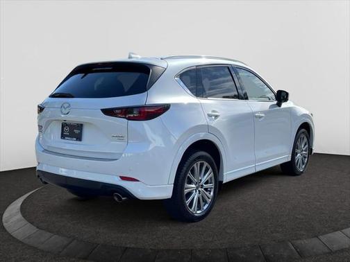 2022 Mazda CX-5 Signature