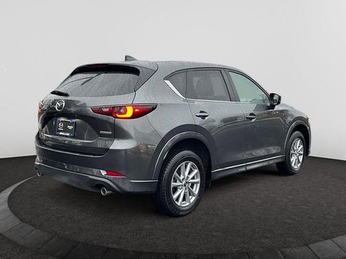 2024 Mazda CX-5 2.5 S Preferred Package