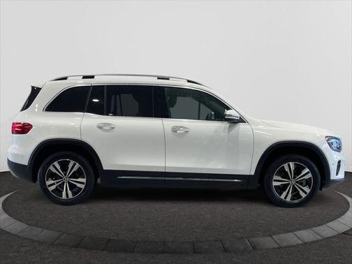 2024 Mercedes-Benz GLB 250 4MATIC