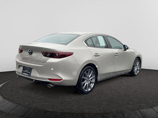 2025 Mazda Mazda3 FWD w/Preferred Package