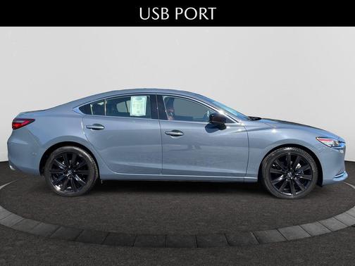 2021 Mazda Mazda6 Carbon Edition