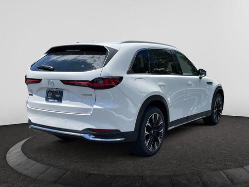 2025 Mazda CX-90 PHEV Premium Plus