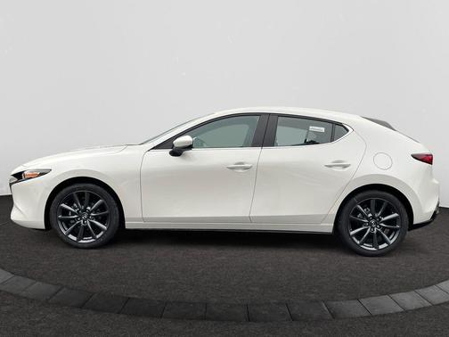 2025 Mazda Mazda3 FWD w/Preferred Package
