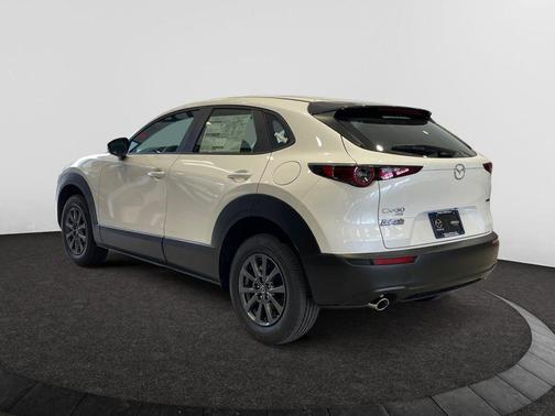 Snowflake White Pearl 2026 Mazda CX-30 2.5 S