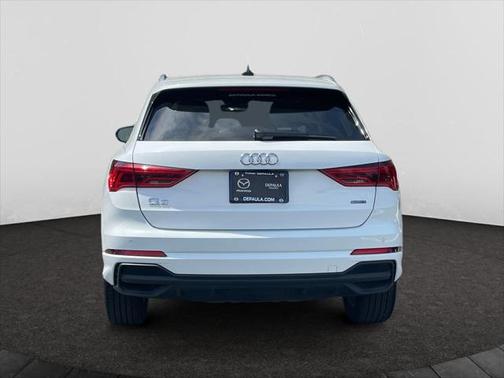2024 Audi Q3 Premium 45 TFSI S line quattro Tiptronic