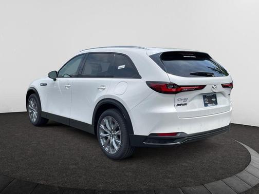 Rhodium White Premium 2026 Mazda CX-90 3.3 Turbo Preferred