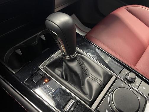 2023 Mazda CX-30 2.5 S Carbon Edition