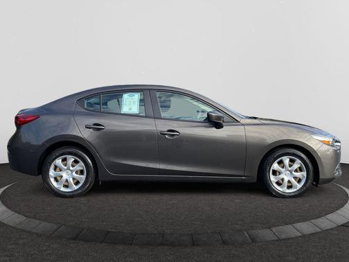 2017 Mazda Mazda3 Sport