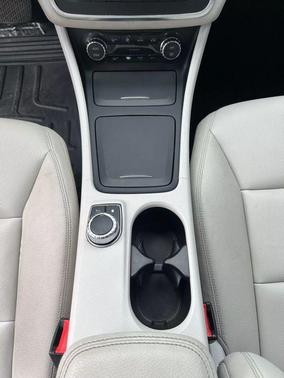 2015 Mercedes-Benz CLA-Class Base