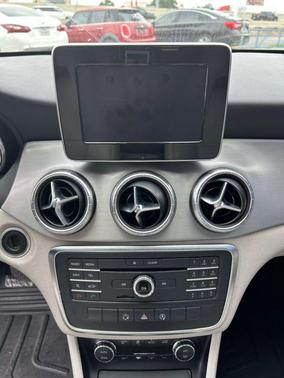 2015 Mercedes-Benz CLA-Class Base