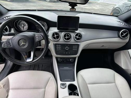 2015 Mercedes-Benz CLA-Class Base