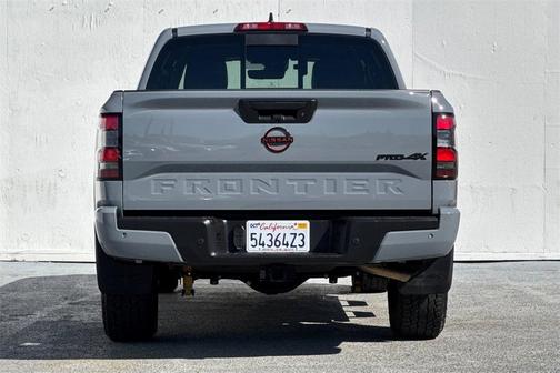 2024 Nissan Frontier PRO-4X