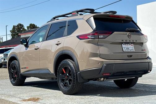 2025 Nissan Rogue 