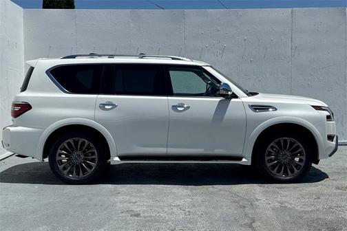 2024 Nissan Armada Platinum