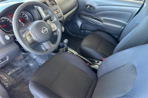2012 Nissan Versa 1.6 SV