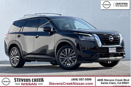 2023 Nissan Pathfinder SL