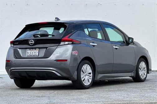2024 Nissan Leaf S
