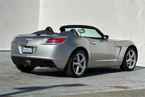 2008 Saturn Sky Base