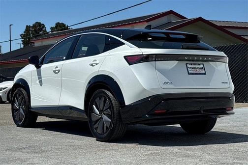 2024 Nissan ARIYA ENGAGE