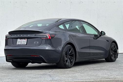 2024 Tesla Model 3 Performance