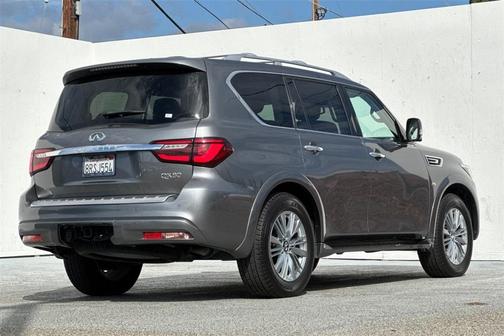 2019 INFINITI QX80 Luxe
